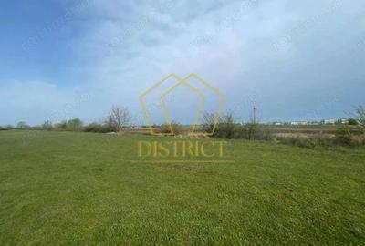 Teren de 10900 mp, în Giroc