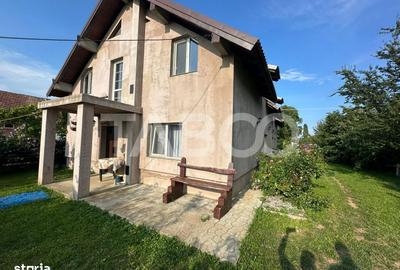 Casă cu 3 camere cu Teren 300 Mp în Hârseni - 2