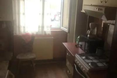 Apartament cu 3 camere decomandat în Dârste - 3