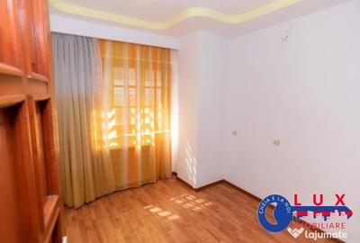Casă cu 4 camere cu Teren 110 Mp în Central - 5
