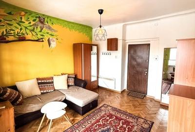 Apartament cu 2 camere semidecomandat, mobilat în Cișmigiu