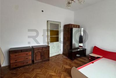 Casă cu 3 camere cu Teren 1900 Mp în Borș - 19