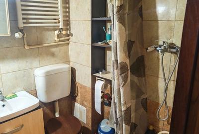 Garsonieră decomandată în Far - 4