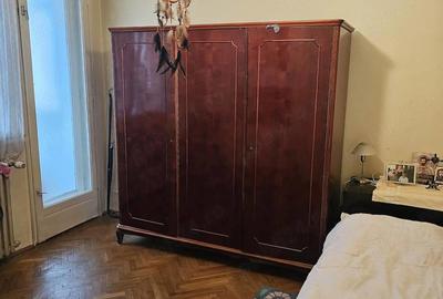 Apartament cu 3 camere semidecomandat în 1 Mai - 7
