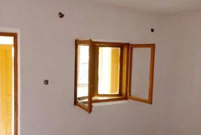 Proprietar casa in comuna Manesti, sat Coada Izvorului, Prahova - 3