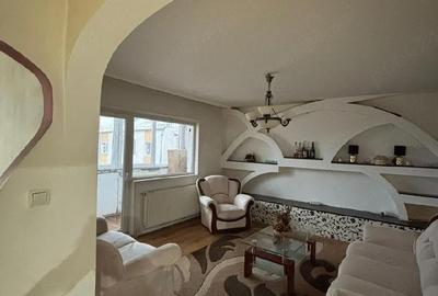 Apartament cu 4 camere decomandat în Central - 8