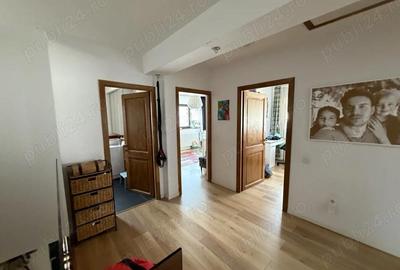 Casă cu 5 camere cu Teren 250 Mp în Florești - 2