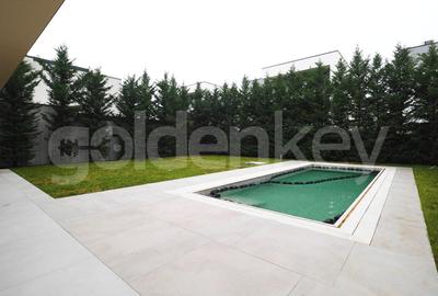 Casă individuală cu 7 camere cu Canalizare în Iancu Nicolae - 25