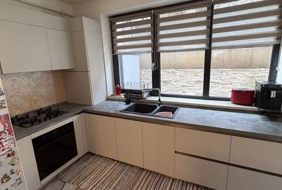 Apartament cu 4 camere în Central