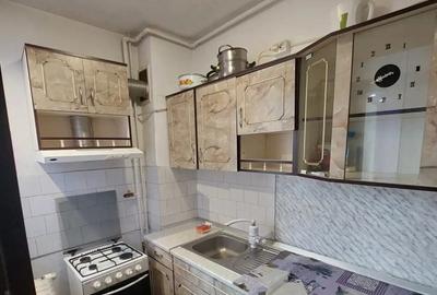 Garsonieră decomandată în Astra - 3