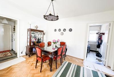 Apartament cu 3 camere semidecomandat în Armeneasca - 13