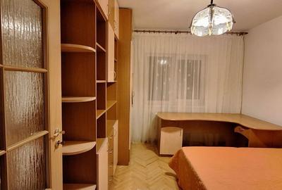 Apartament cu 3 camere decomandat în Arcu - 5