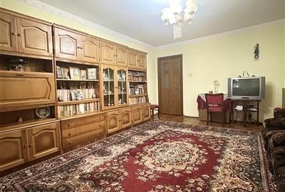 Casa din Caramida S+P+1E, 10 camere, Faleza Nord - 2