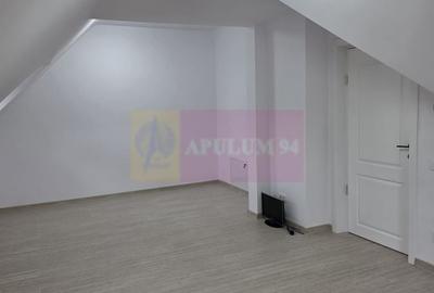 Casă individuală cu 6 camere cu Canalizare în Central - 33