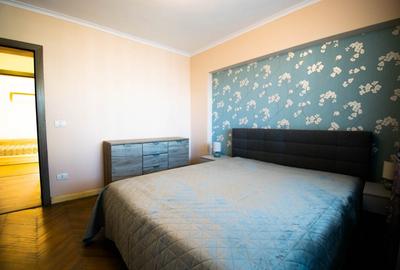 Burebista 3 camere,doua bai,mobilat si utilat ,81 mp+parcare inclusa 0%Comision - 7