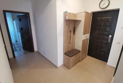 Apartament cu 2 camere decomandat în Metalurgiei