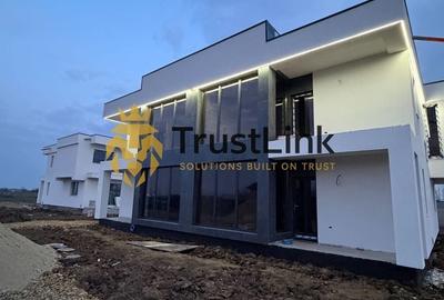 Duplex cu 4 camere cu Canalizare în 1 Decembrie - 4