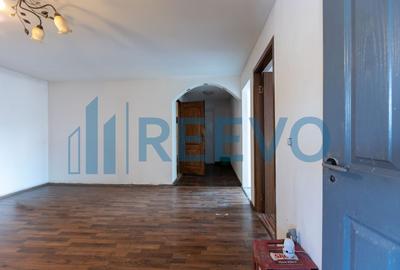 Proprietate cu casa si spatiu comercial+teren 4060 mp Bahna - 16