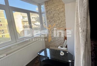 Apartament cu 3 camere decomandat în Simeria - 2