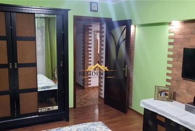 SUPER APARTAMENT CU 3 CAMERE - 13