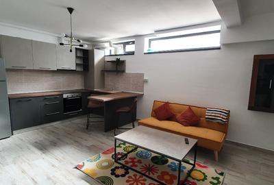 Apartament cu 5 camere decomandat în Inel II - 11