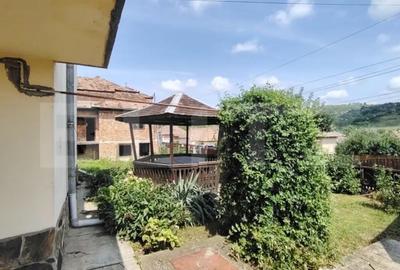 Casă cu 5 camere cu Teren 350 Mp în Târnăveni - 2