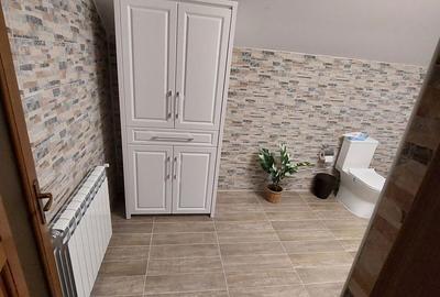 Casă cu 4 camere cu Teren 1000 Mp în Agrij - 5