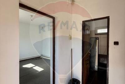 Spațiu comercial, de 52 mp, în 1 Mai - 3