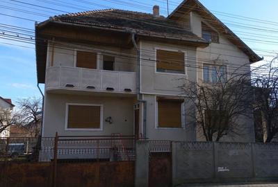 SUPER OFERTĂ Vilă Duplex,  2 apart. S+P+E, Teren 524 mp, Alba Iulia, Centru - 4