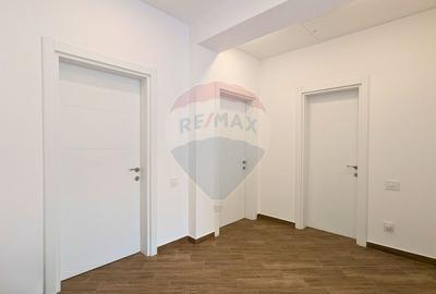 Casă cu 5 camere cu Teren 432 Mp în Balotești - 27