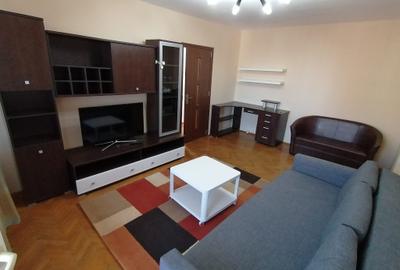 Apartament cu 2 camere semidecomandat în Tomis III