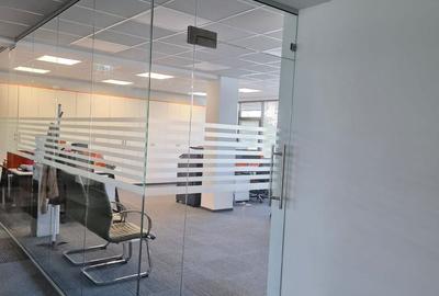 Spațiu comercial, de 80 mp, în Canta