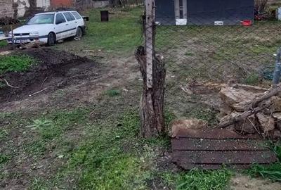 Teren de 1168 mp, în Central