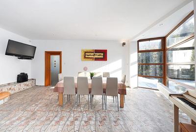 Casă individuală cu 5 camere cu Piscina în Vest - 45