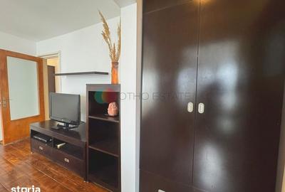Apartament cu 2 camere semidecomandat în Tei