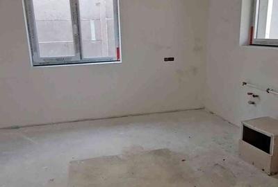 Casă cu 5 camere cu Teren 635 Mp în Giarmata - 7