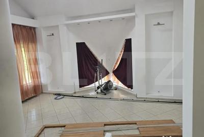 Casă cu 7 camere cu Teren 1535 Mp în Vetiș - 4