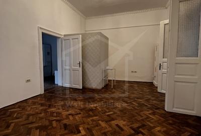 Spațiu comercial, de 104 mp, în Central - 9