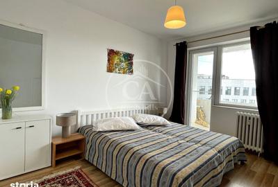 Apartament cu 3 camere semidecomandat în Centru Civic - 1