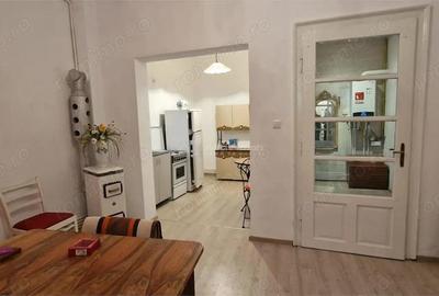 Apartament cu 2 camere semidecomandat, mobilat în Muncitoresc - 1