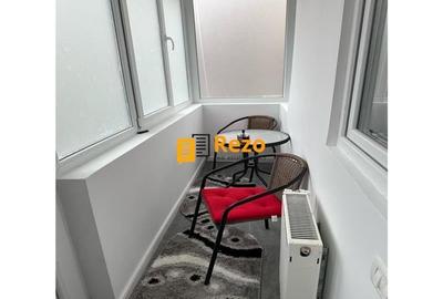 COBADIN, PETRE ISPIRESCU, PARC SEBASTIAN RENOVAT COMPLET NOU, BLOC 1986 COBADIN, PETRE ISPIRESCU, PARC SEBASTIAN RENOVAT COMPLET NOU, BLOC 1986 - 13