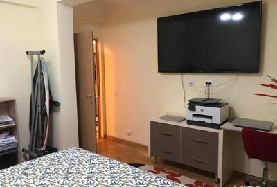 Apartament cu 3 camere decomandat în Rahova - 10