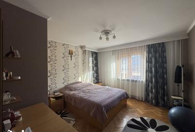 Casă cu 9 camere cu Teren 1100 Mp în Ștefănești - 16