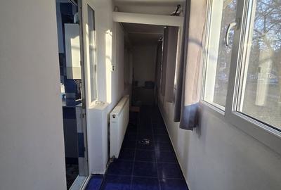 Apartament cu 3 camere decomandat în Viziru 3 - 8