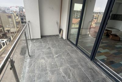 Garsonieră decomandată în Nord - 9