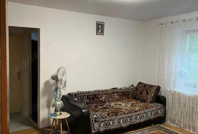 Apartament 3 camere pretul este negociabil - 1