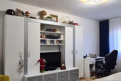 2cam.dec.sid.vest mob.utilat et4 63000euro - 1