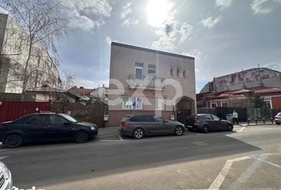 Casă cu 4 camere cu Canalizare în Moșilor - 4