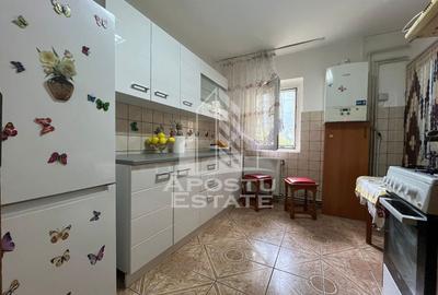 Apartament cu 2 camere, decomandat ,cu centrala proprie - 3