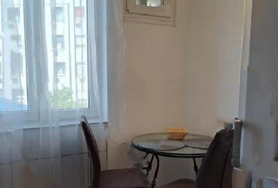 Stefan cel Mare metrou, mobilat, decomandat, AC, balcon,bucatarie mare. Stefan cel Mare metrou, mobilat, decomandat, AC, balcon,bucatarie mare. - 3